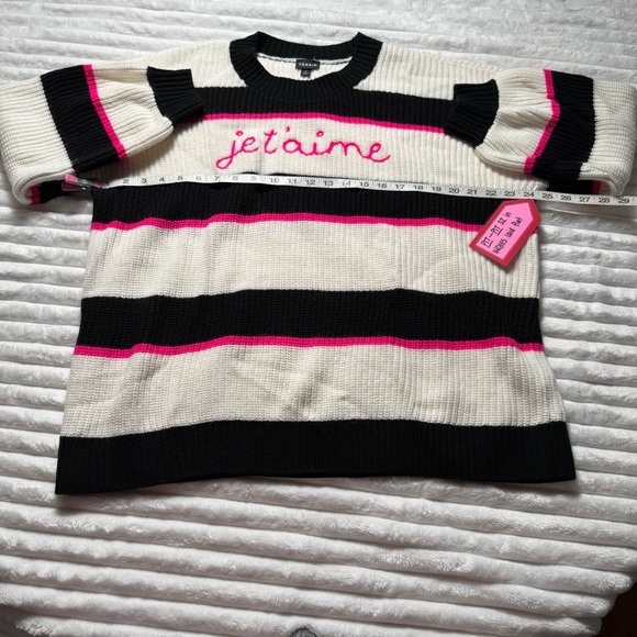 Torrid size 2 Striped Sweater with 'Je t'aime' Embroidery - Picture 6 of 11